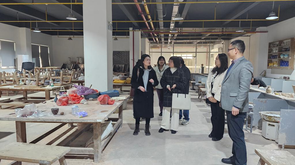 4929f0b5530ac49e5141e92c618f94b9