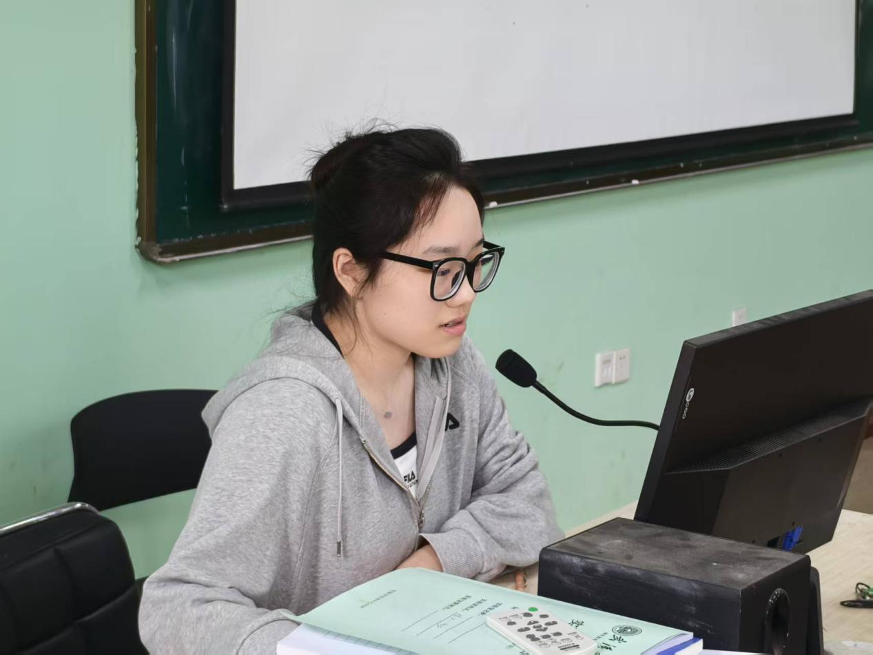 8534d1e5f0deb653030af74c4976b70