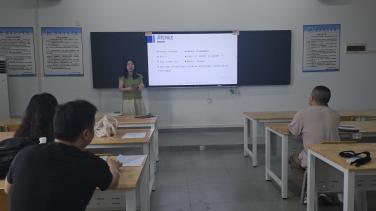 f3b21d1aa511f1a7452a3d4451a7a3eb