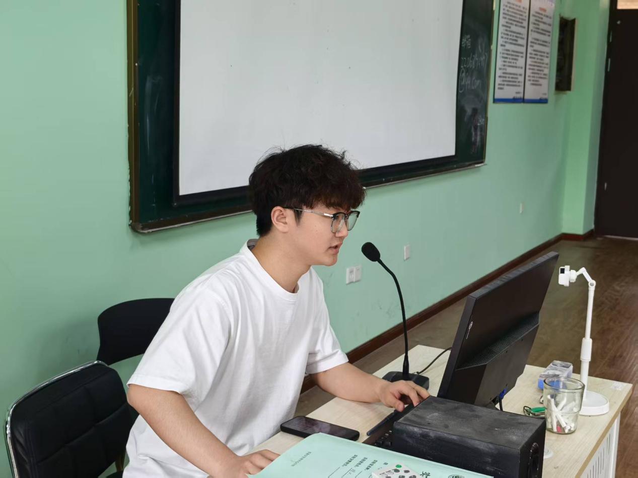 88e0162d7bfe086524ba595328bb410